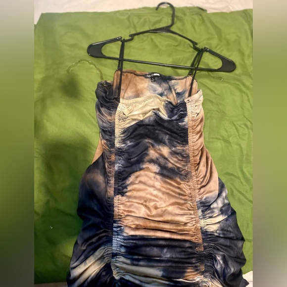 Fashion Nova Dress - Picture 2 of 4